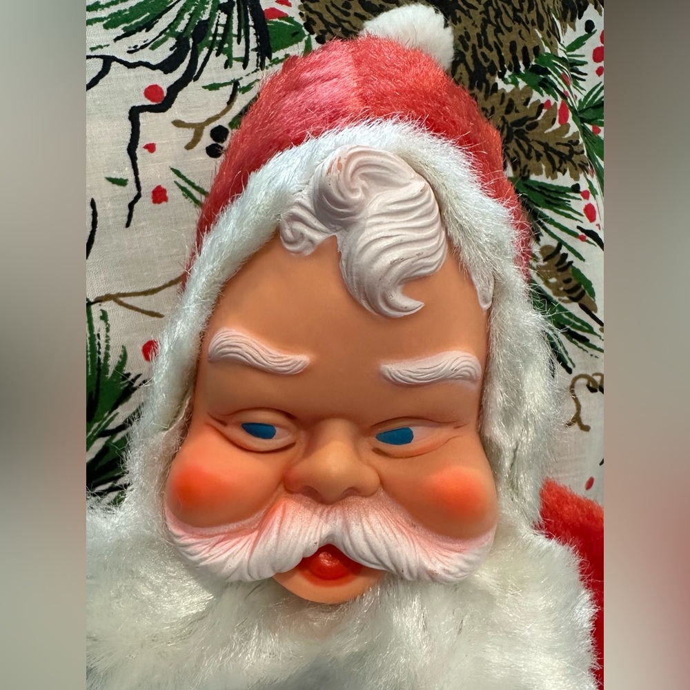 Vintage stuffed Santa Claus in near perfect condition.  See pictures.